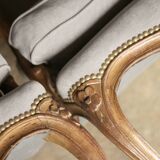 Adorable paire de fauteuils d'époque Louis XV.