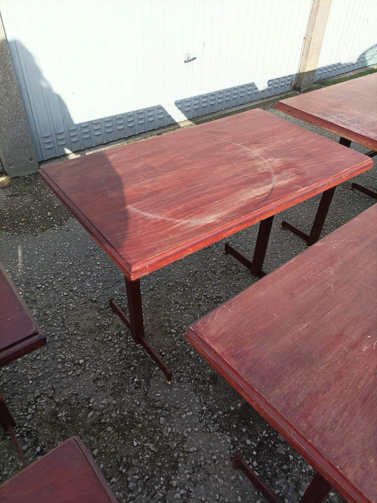 Bistro lot 9 tables and 16 chairs mahieu Jule bry