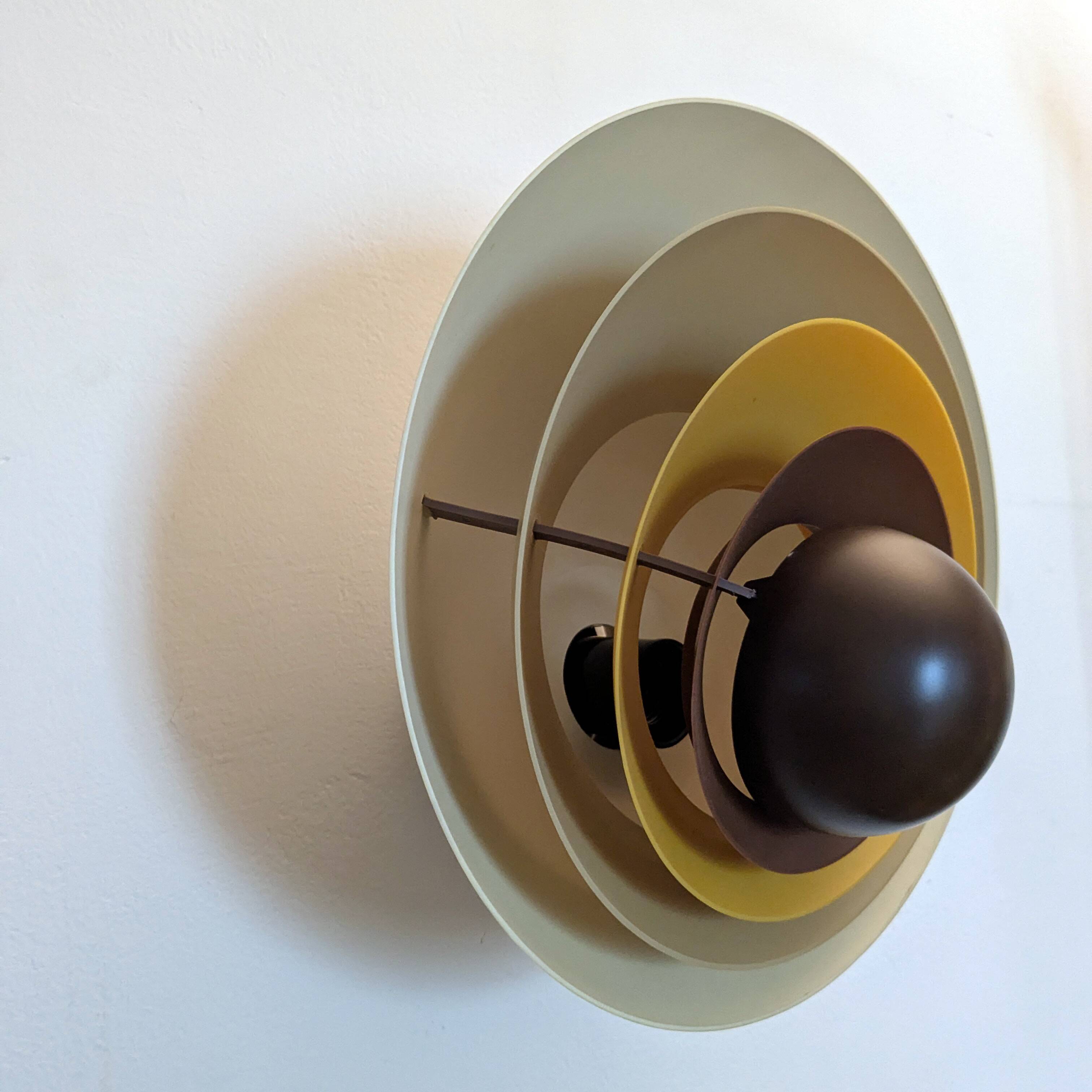 Pair of Ondine wall lights, New Age, 1970 Mazda