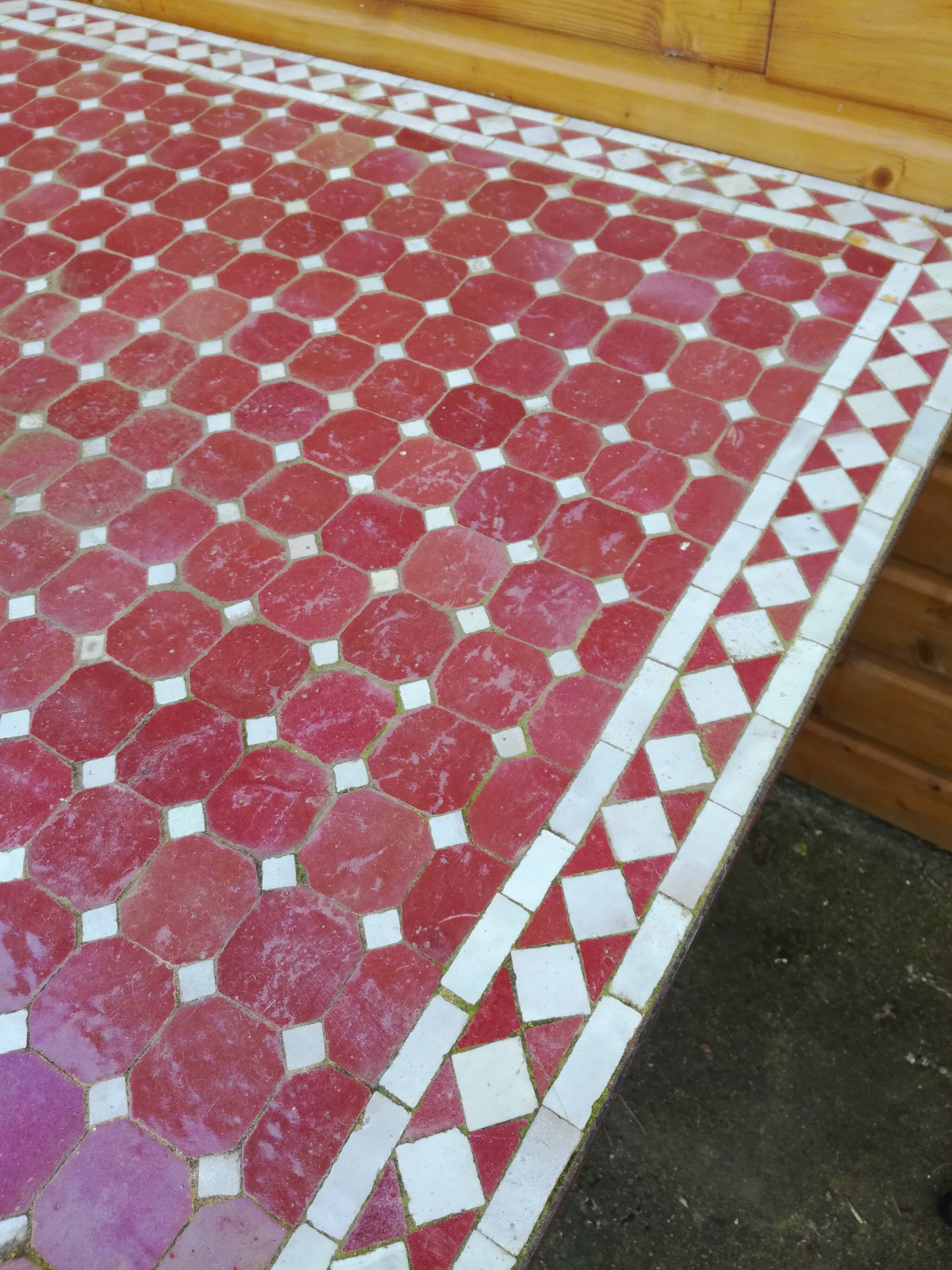 Moroccan handicraft table