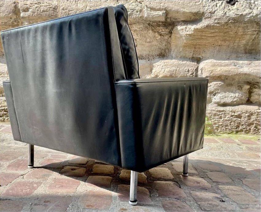 Pair of armchairs by George Nelson