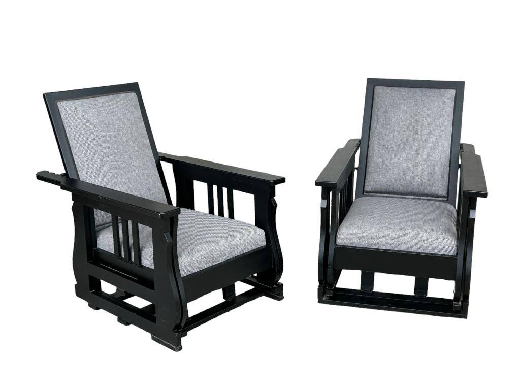 Important Pair Of Black Lacquered Rocking Armchairs Circa 1920 - 30