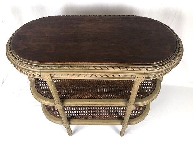 Desserte de style Louis XVI en bois laqué gris/vert, vers 1900