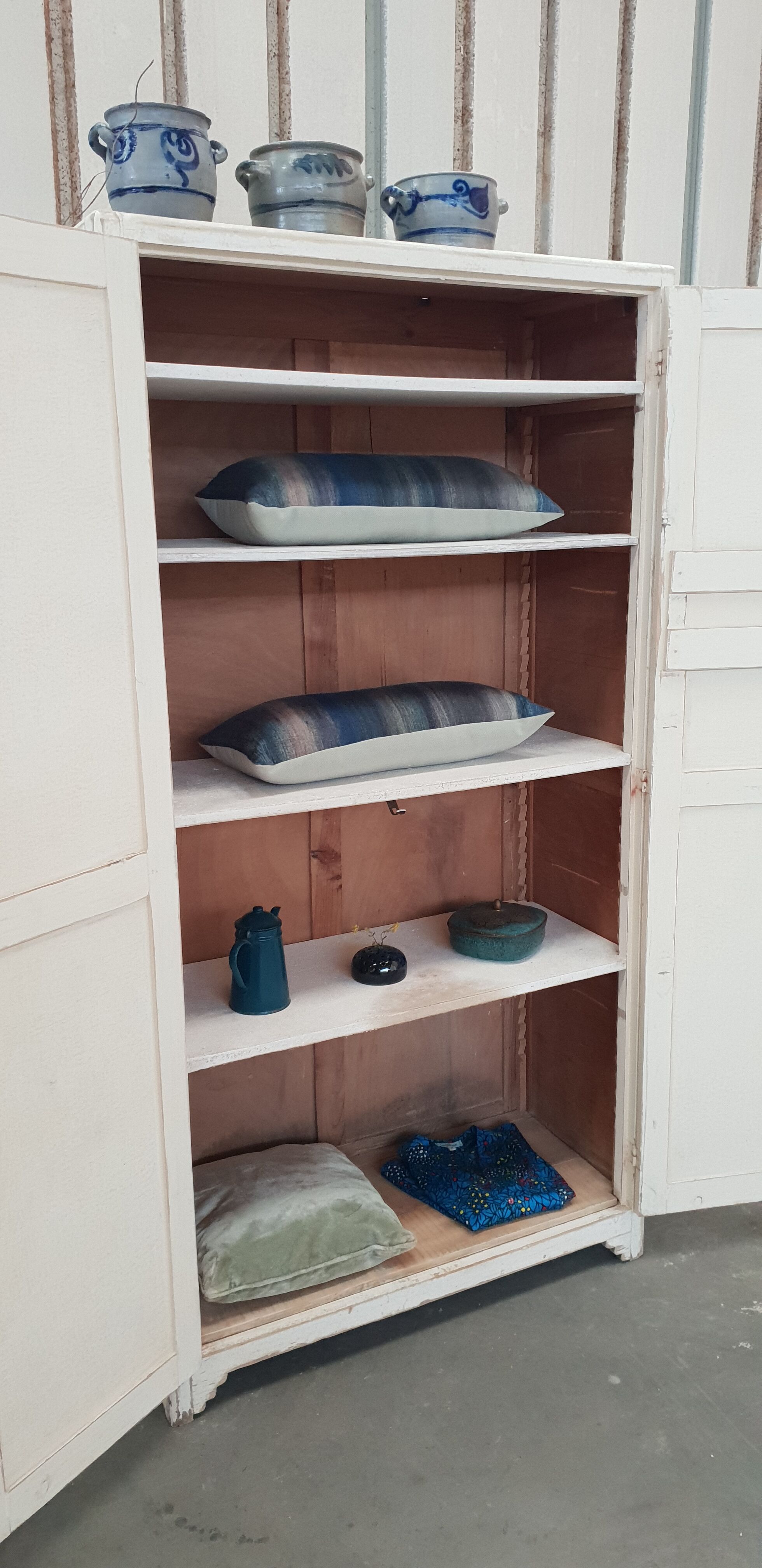 Vintage parisian cabinet