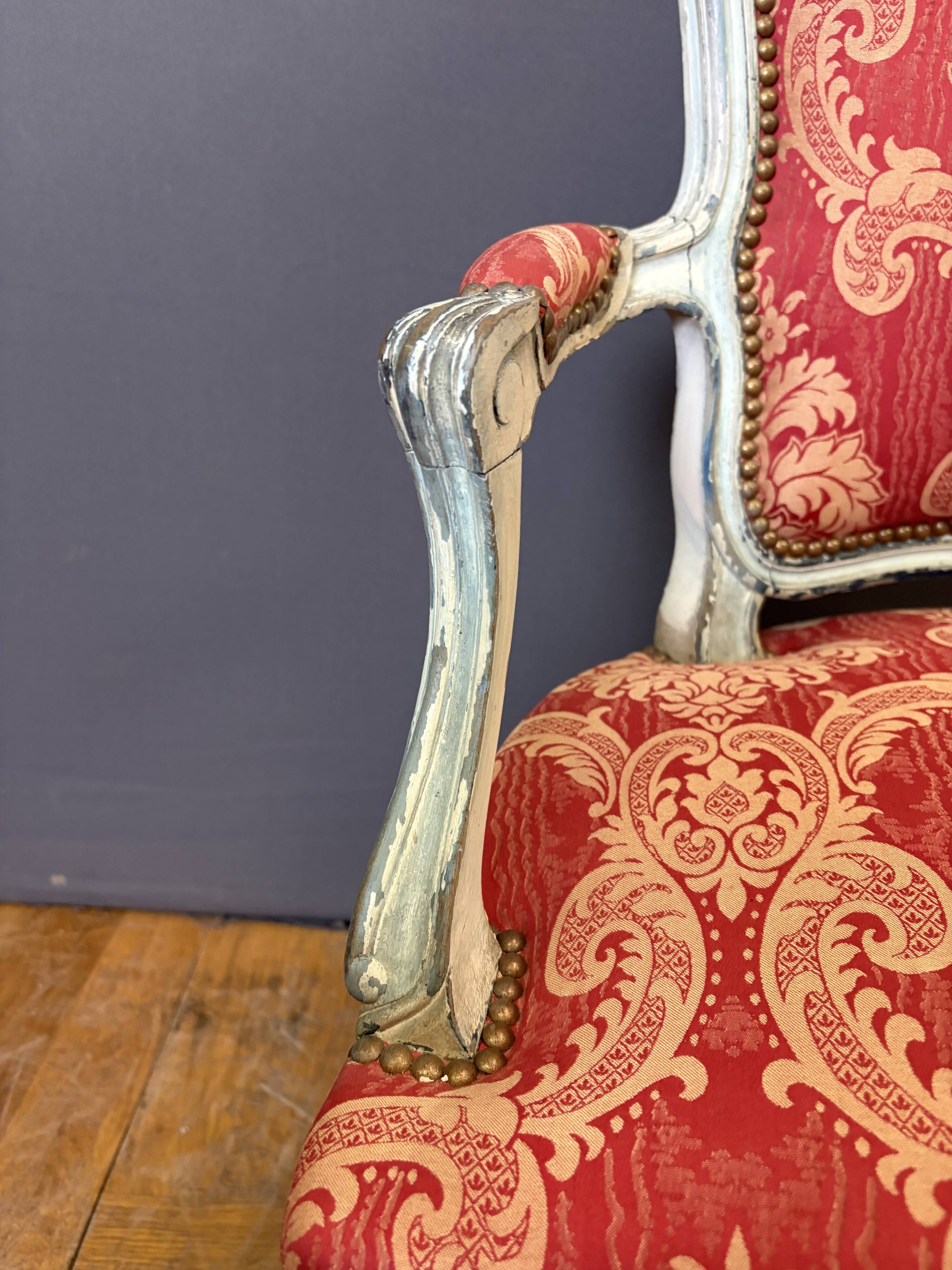 Paire de Cabriolets de Style Louis XV en Hêtre polychrome