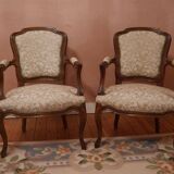 Fauteuil style Louis 15 en cabriolet