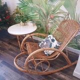 Chaise à bascule en rotin
