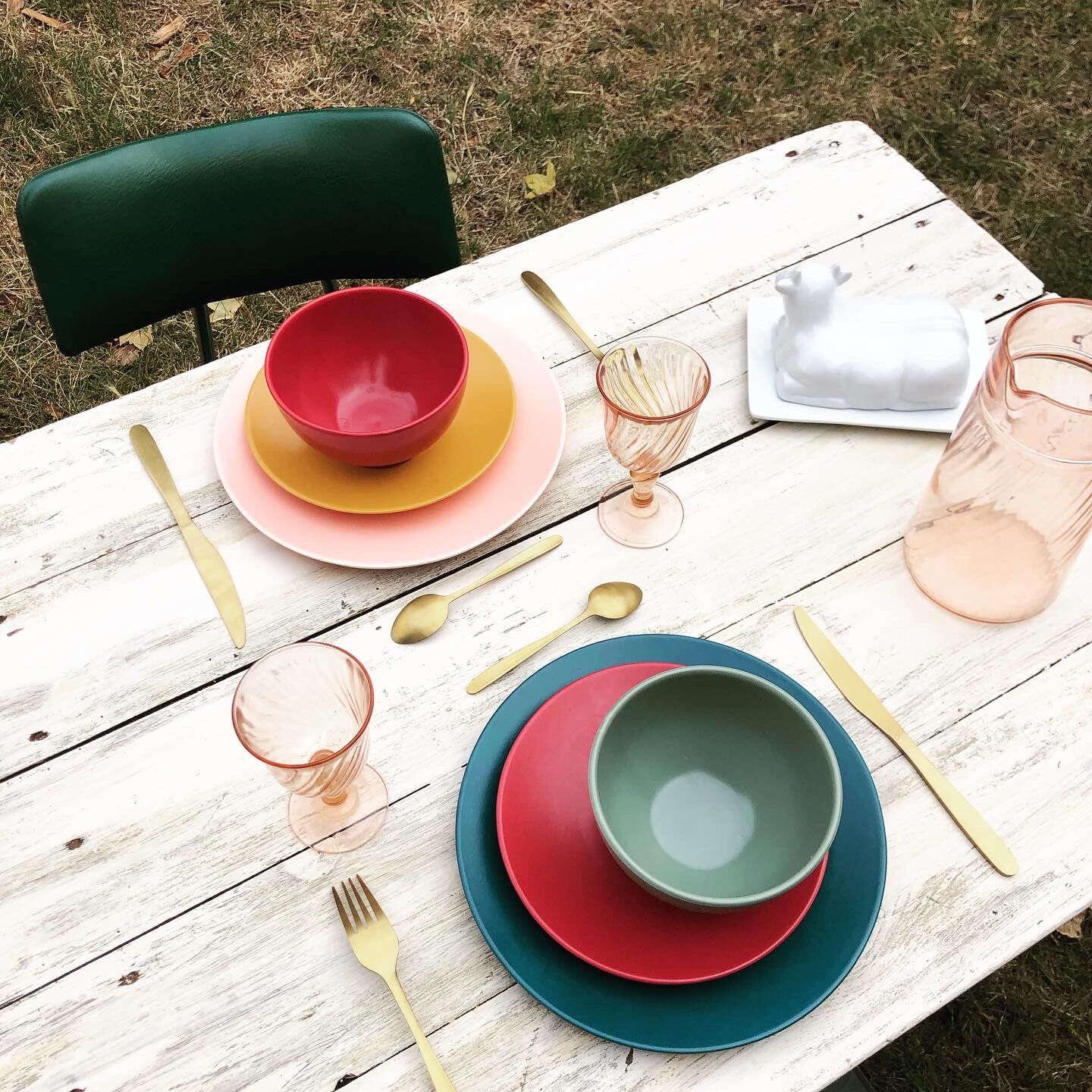 Folding guinguette table