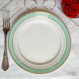 Flat earthenware plates with gilded edges