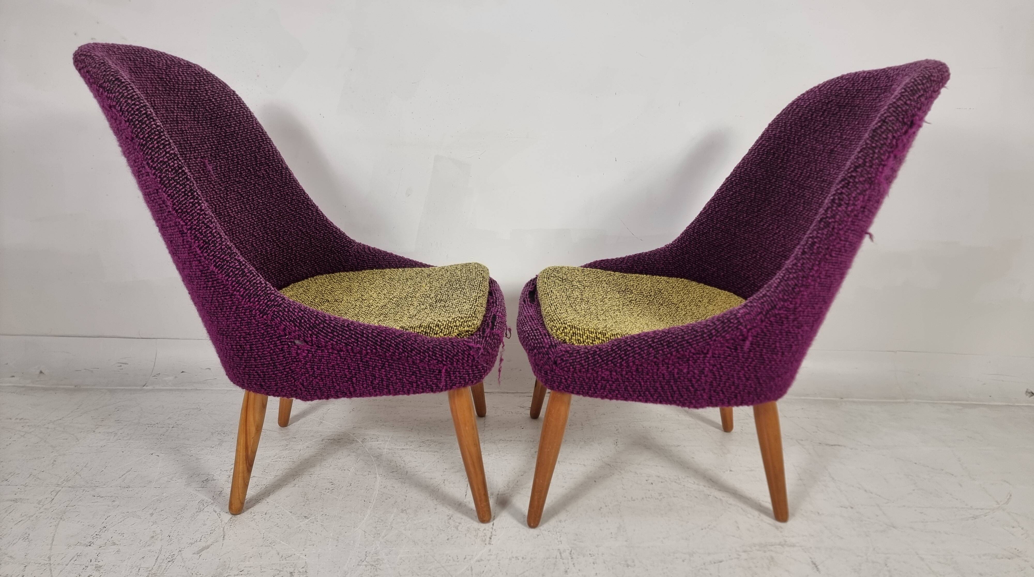 Vintage Chairs and Table, 1960s, Set of 3