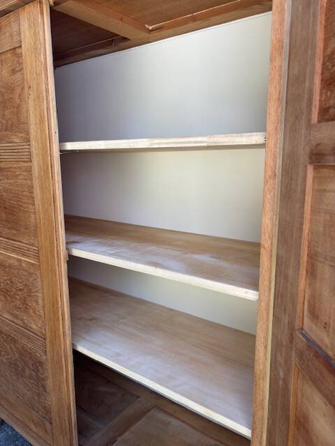 Elegant 1950s oak wardrobe