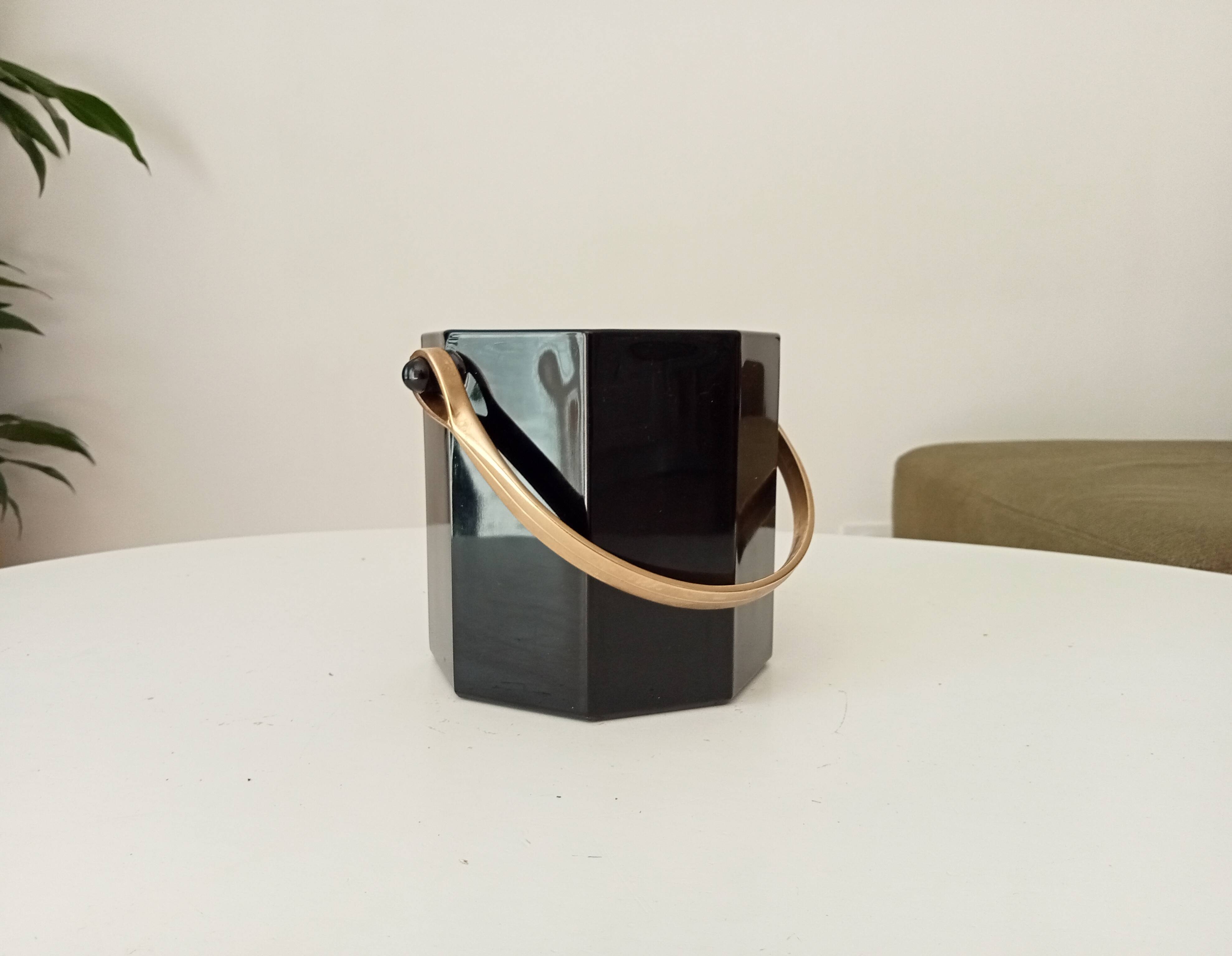 Art Deco ice bucket in black opaline and gilded brass