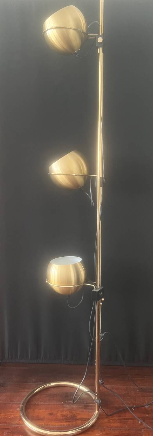 AmyLux 70s Vintage Floor Lamp – Space Age in Gold Metal