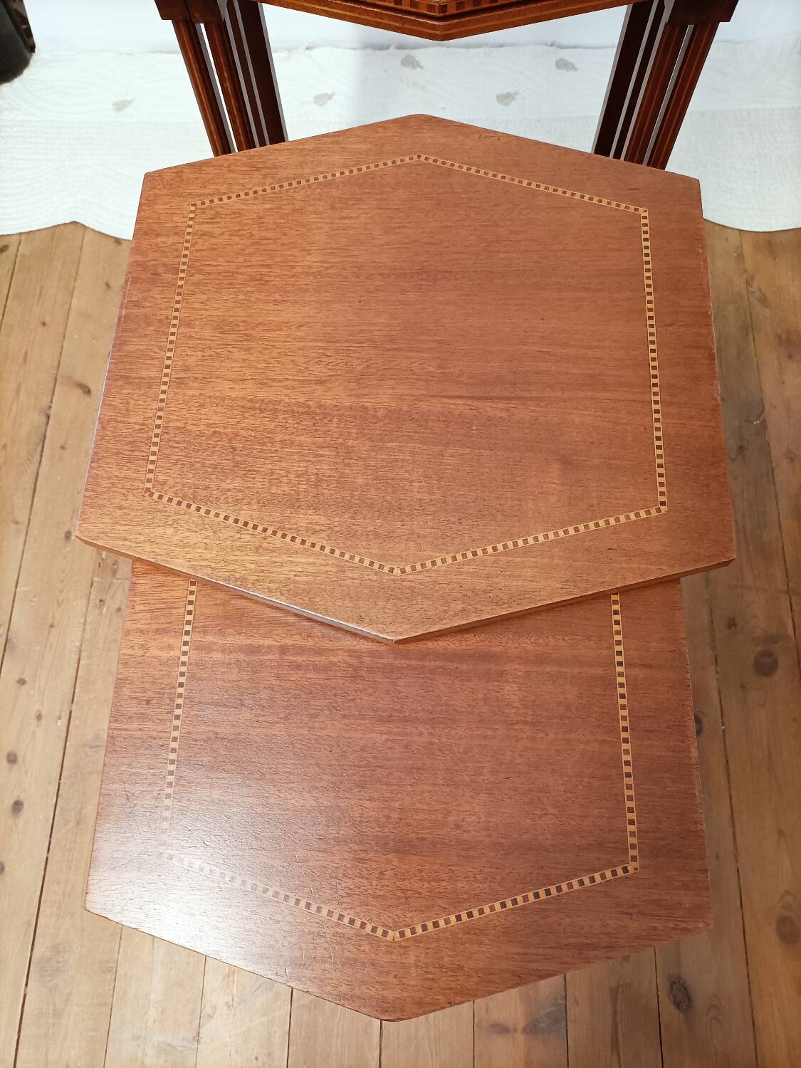 4 nesting marquetry tables