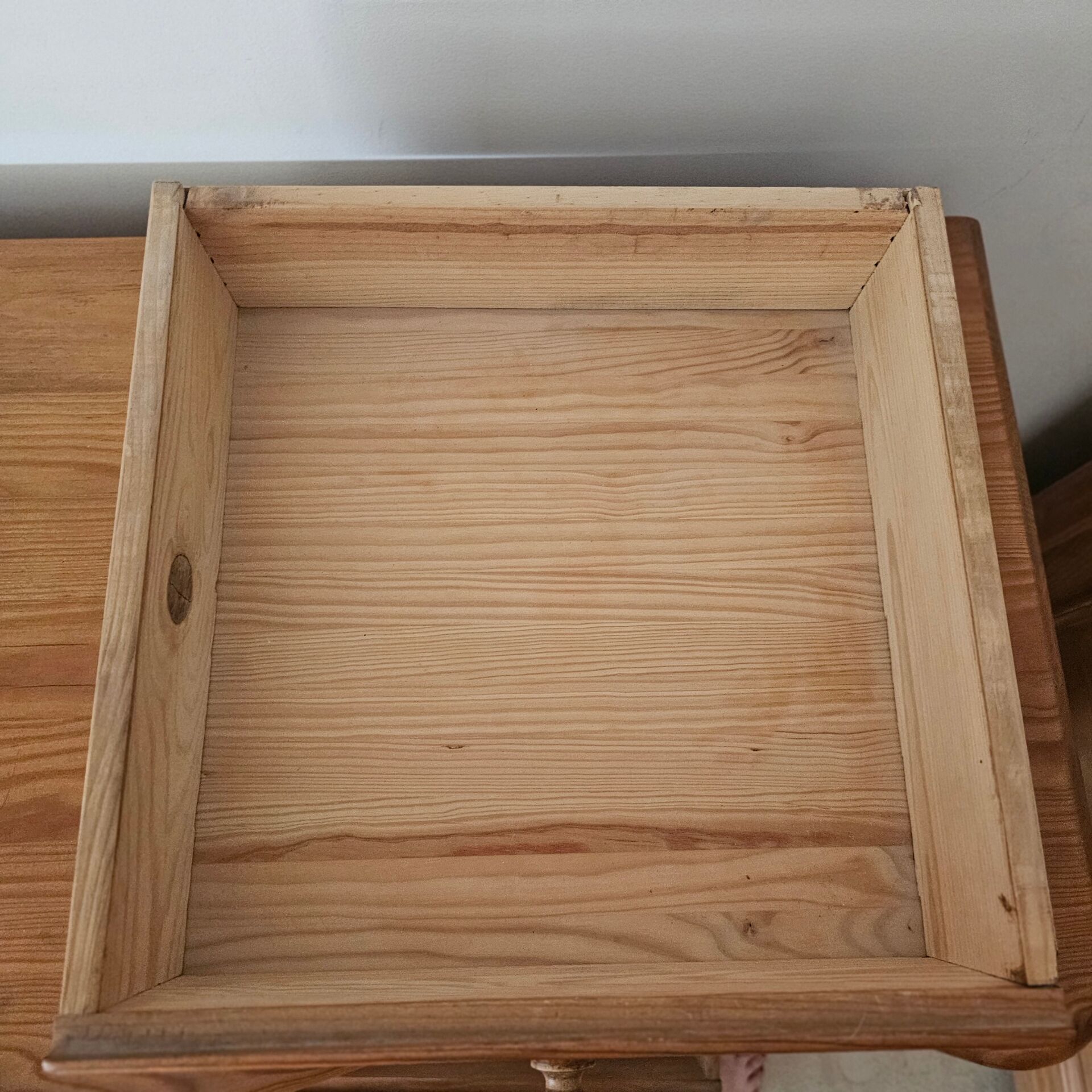 Solid pine chest of drawers