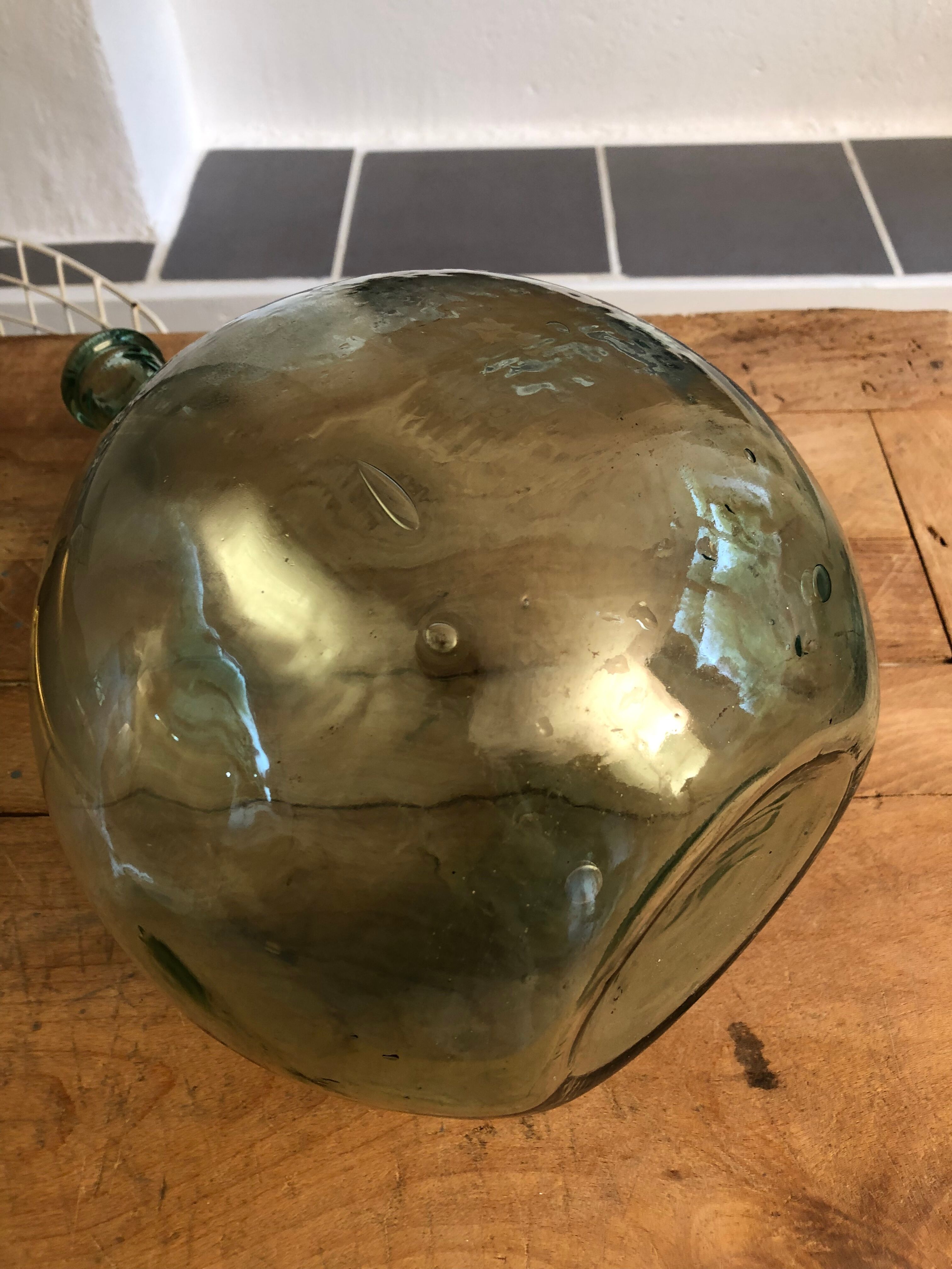 Demijohn old glass bubbled 10l