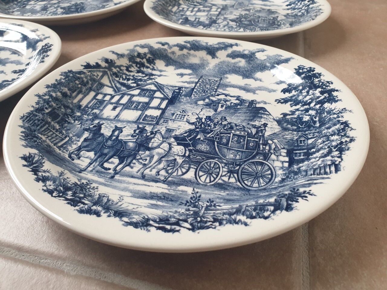 Set of 6 Oxford plates