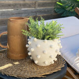 Bleached cachepot