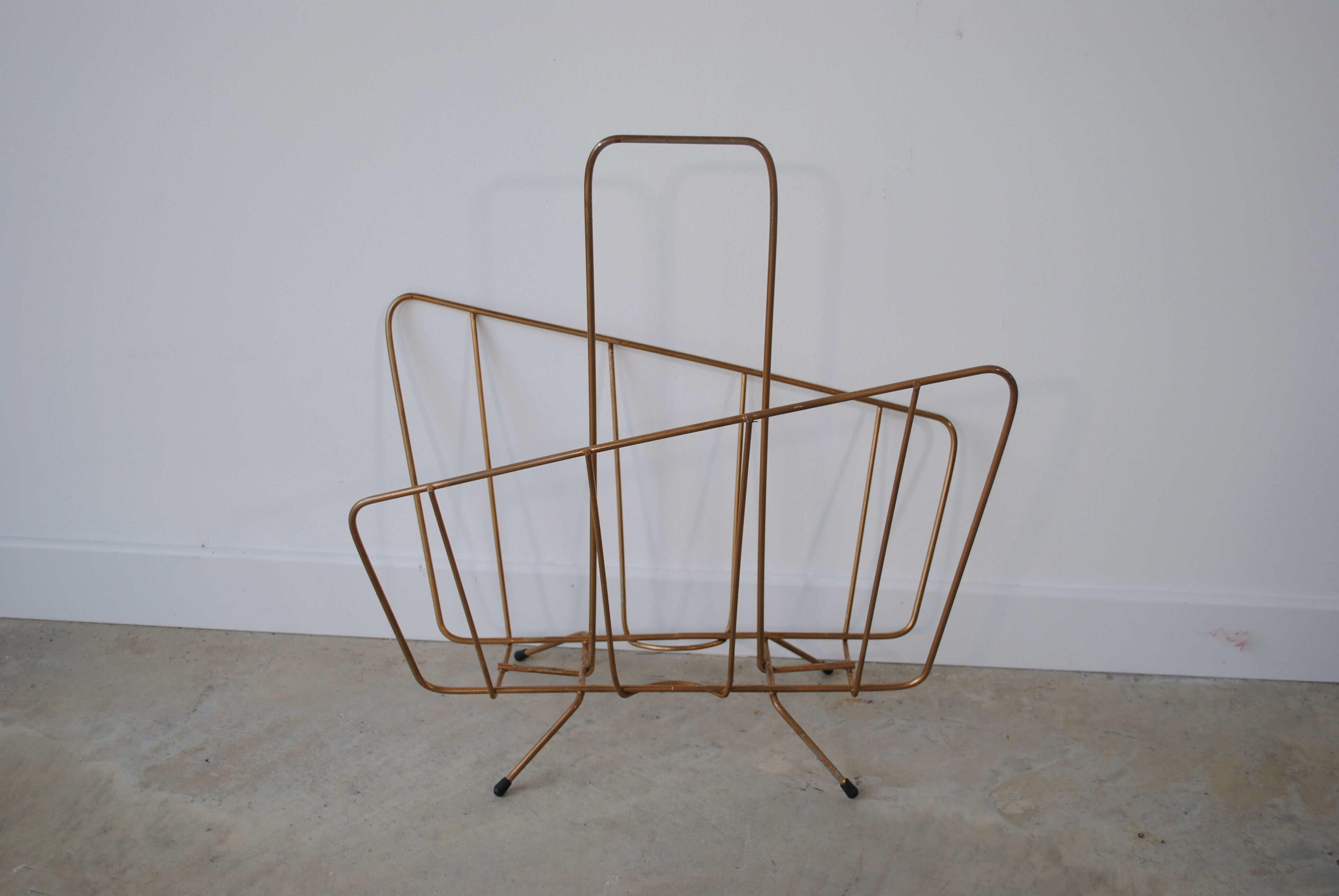 Vintage magazine door 1970