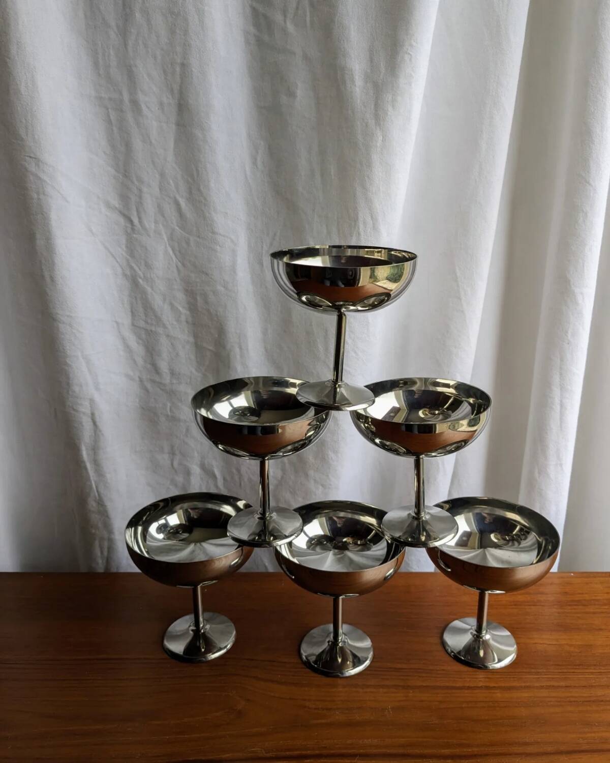 6 stainless steel ice cream cups