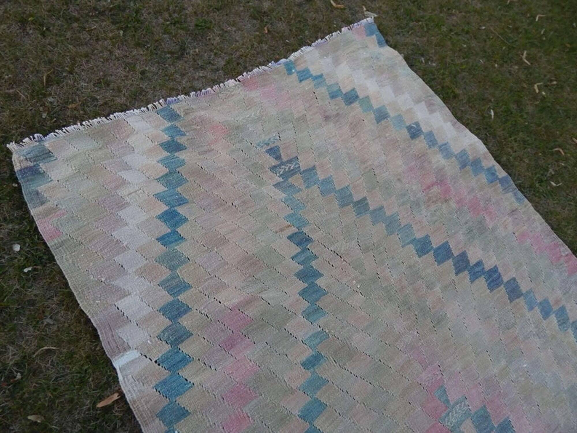 Vintage Turkish hallway rug 125x300 cm