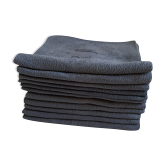 11 old towels