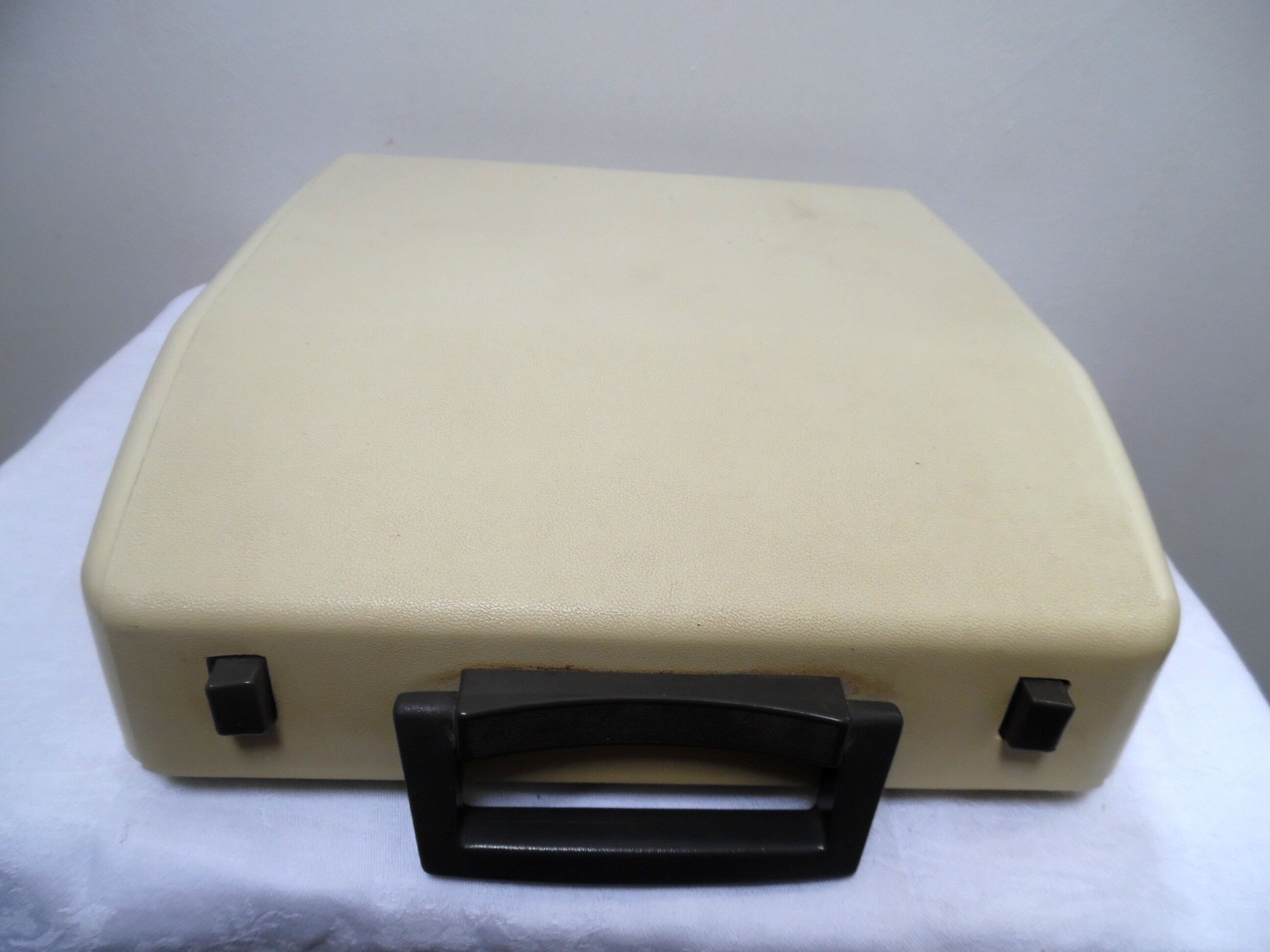 Brother typewriter model 200