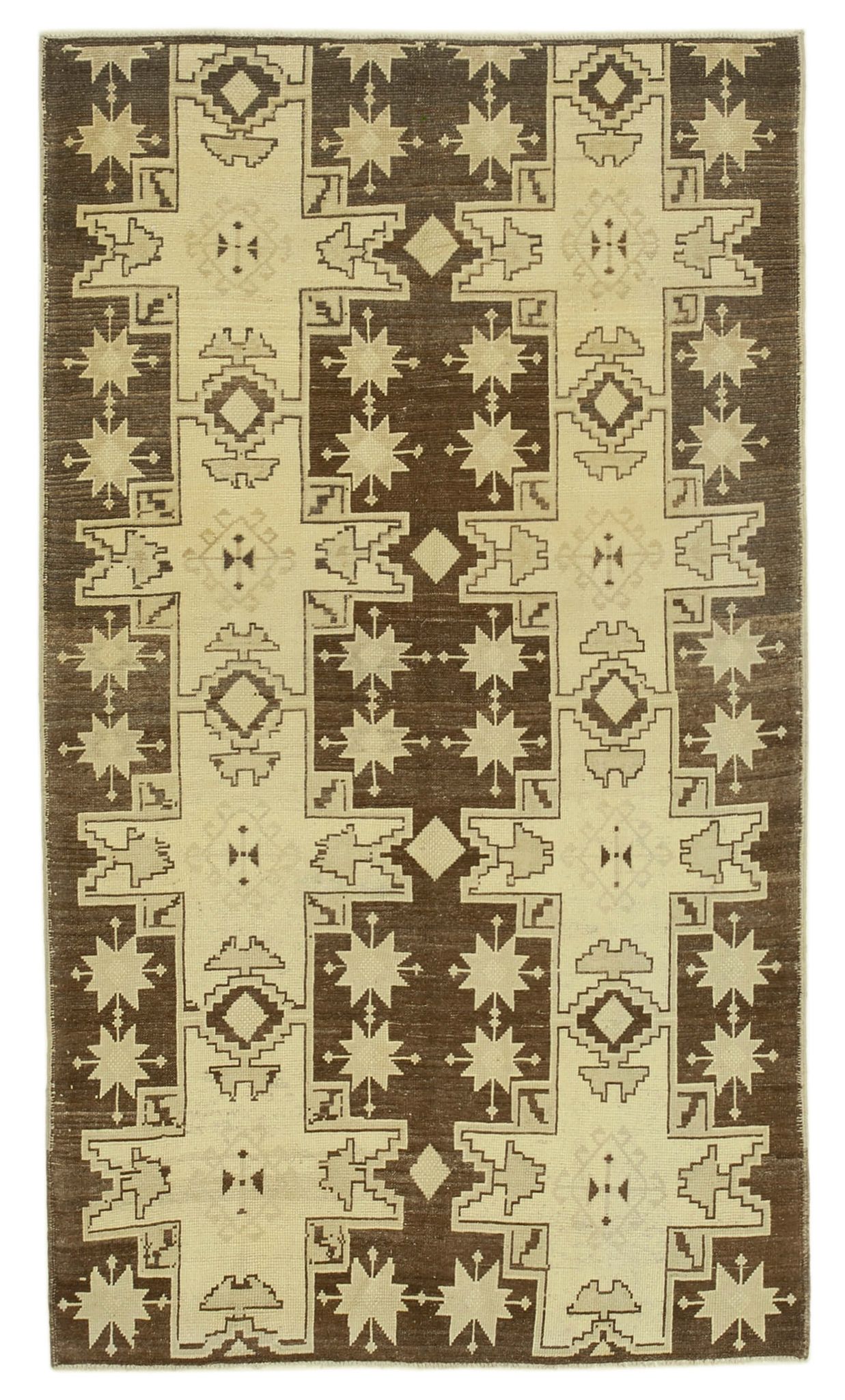 1950s hand-knotted turkish beige rug 135 cm x 236 cm
