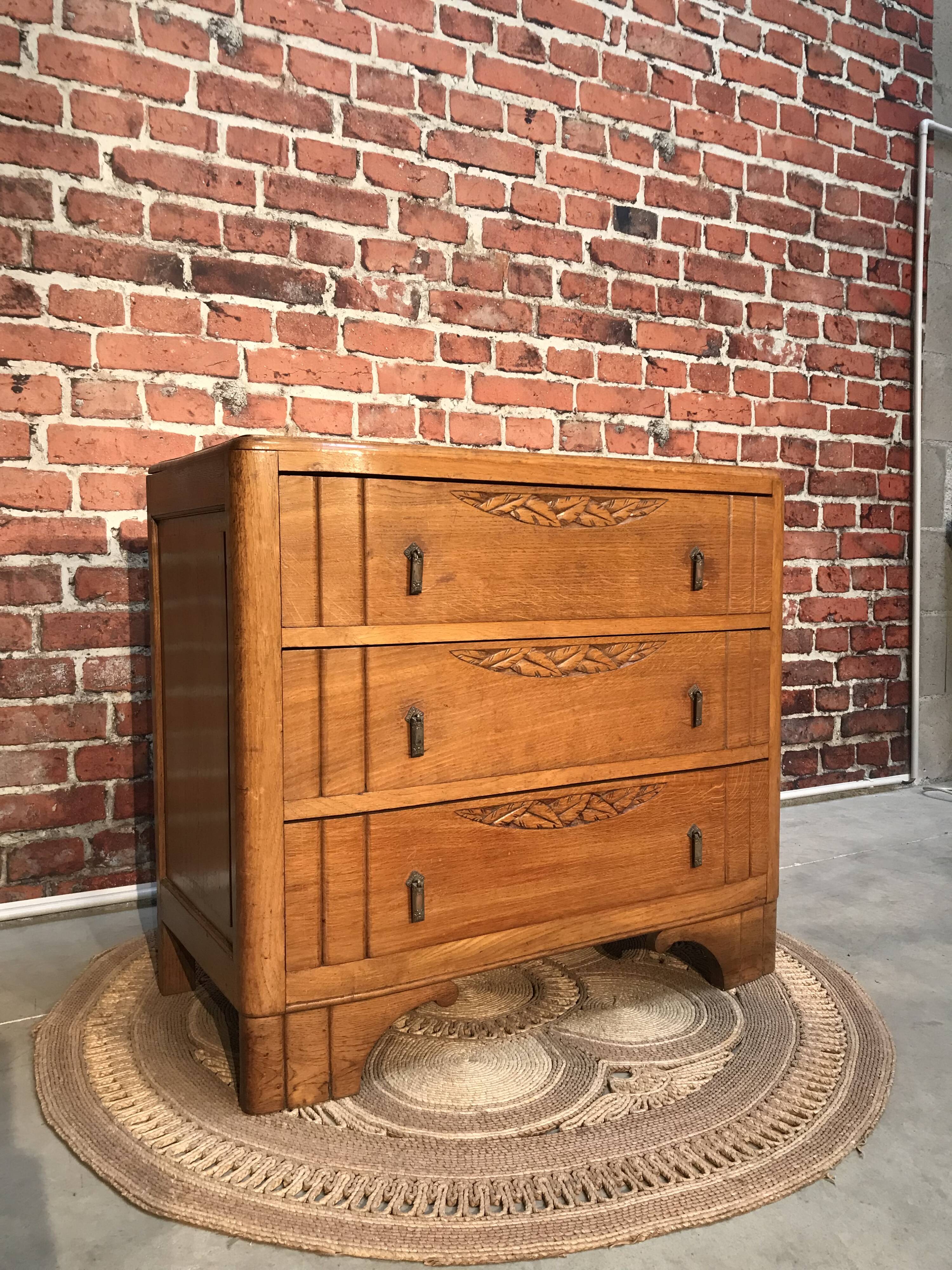 Commode 3 tiroir en bois style art nouveau