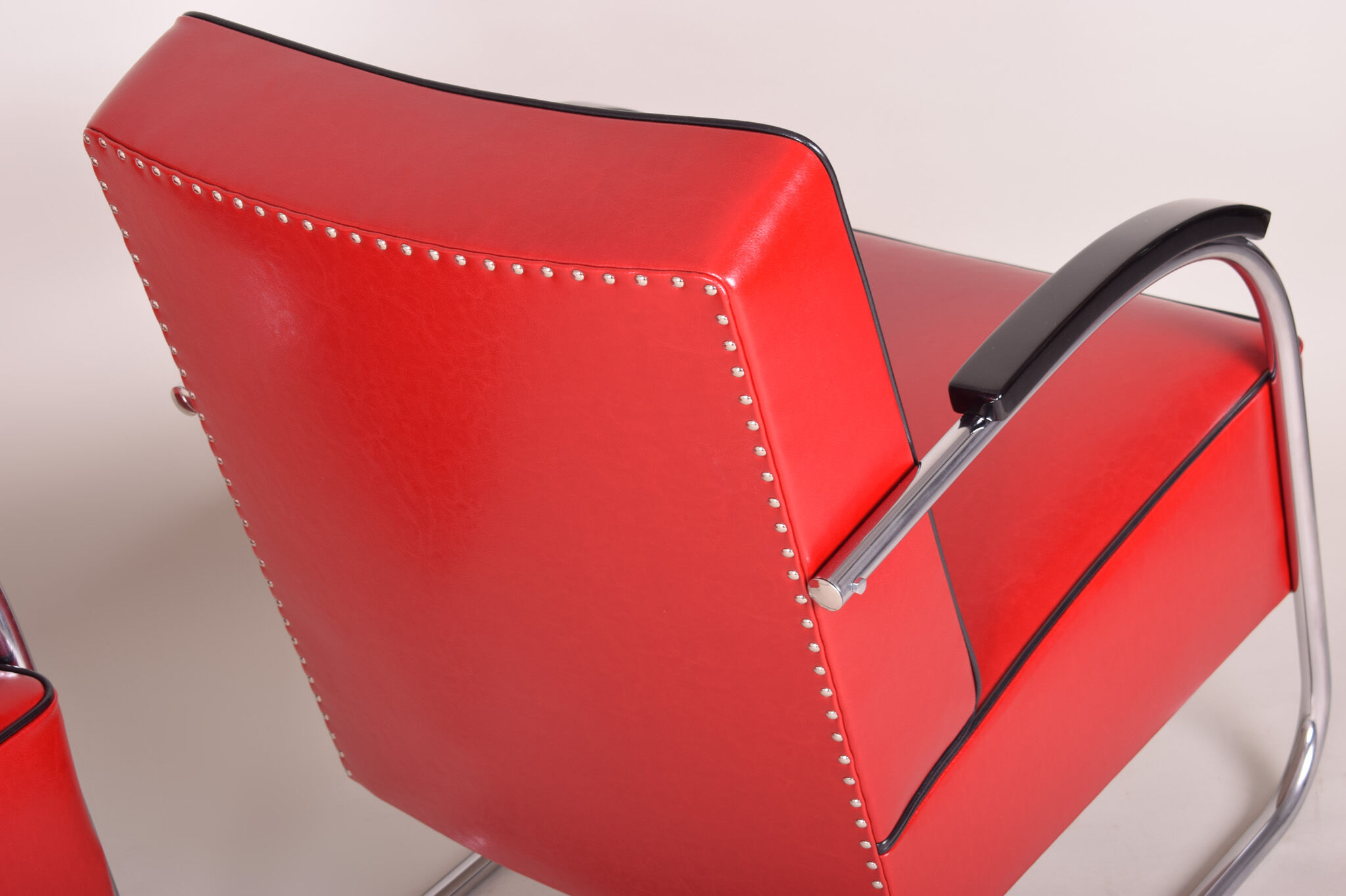 Red Mucke Melder Armchair - 1930s Czechia