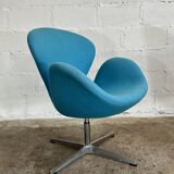 Paire de fauteuils Swan Vintage