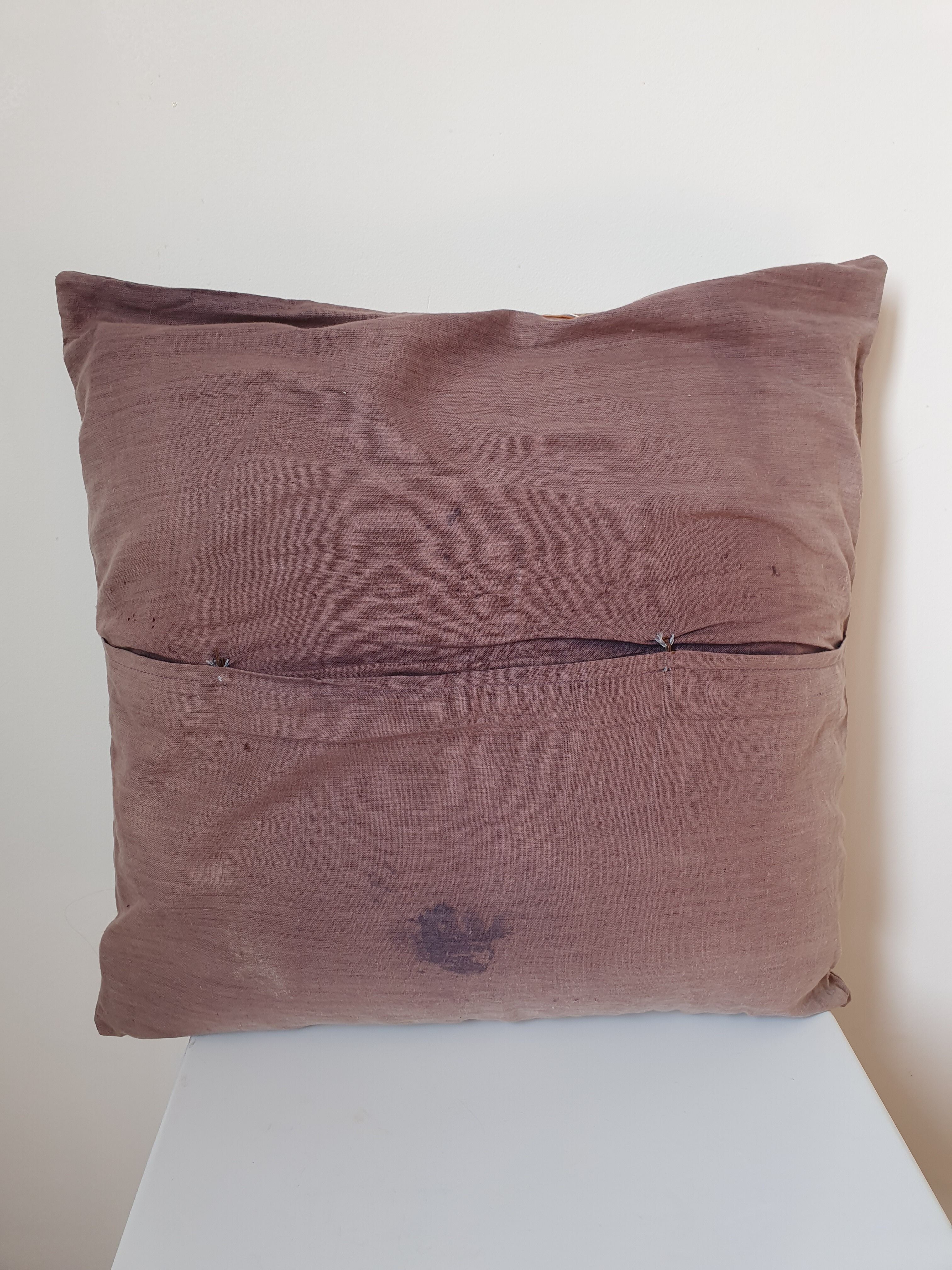 Indian embroidered cushion 40x40cm