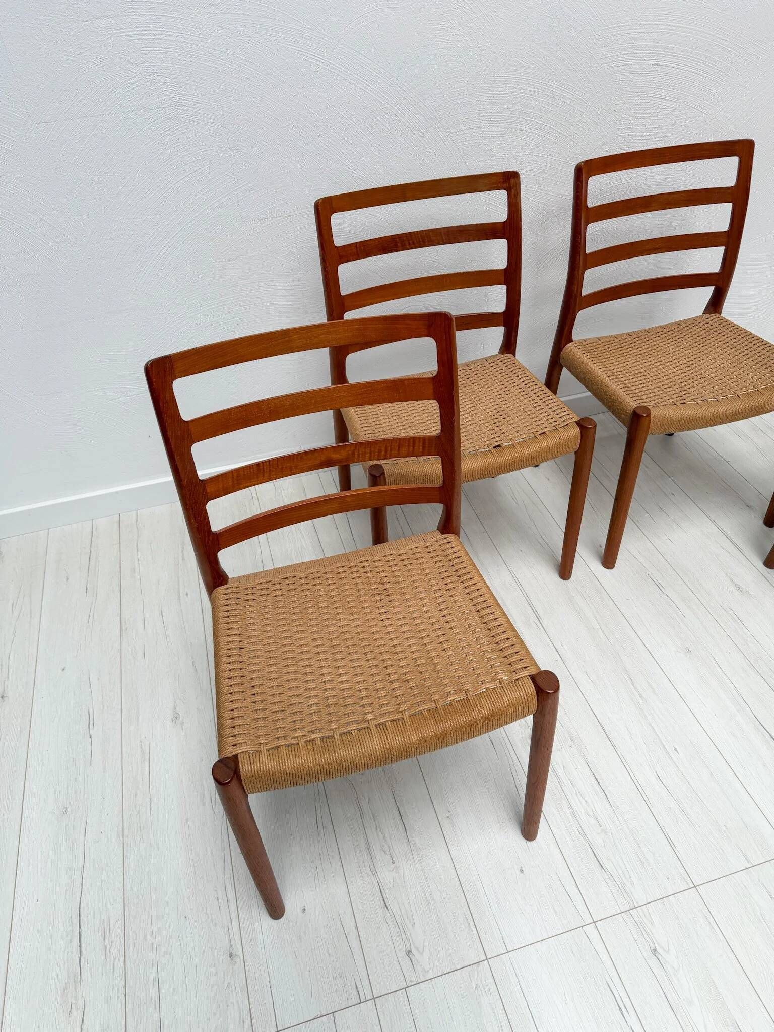 1970s set of 4 vintage Danish teak dining chairs no. 85 by Niels O. Møller