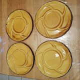 Lot 8 assiettes en ceramique