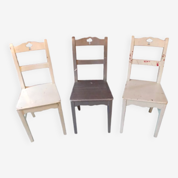 Set of 3 country chairs