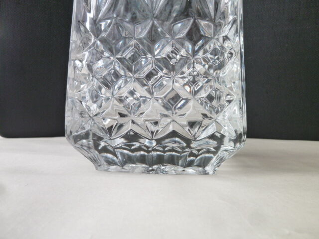 Cut glass whisky carafe