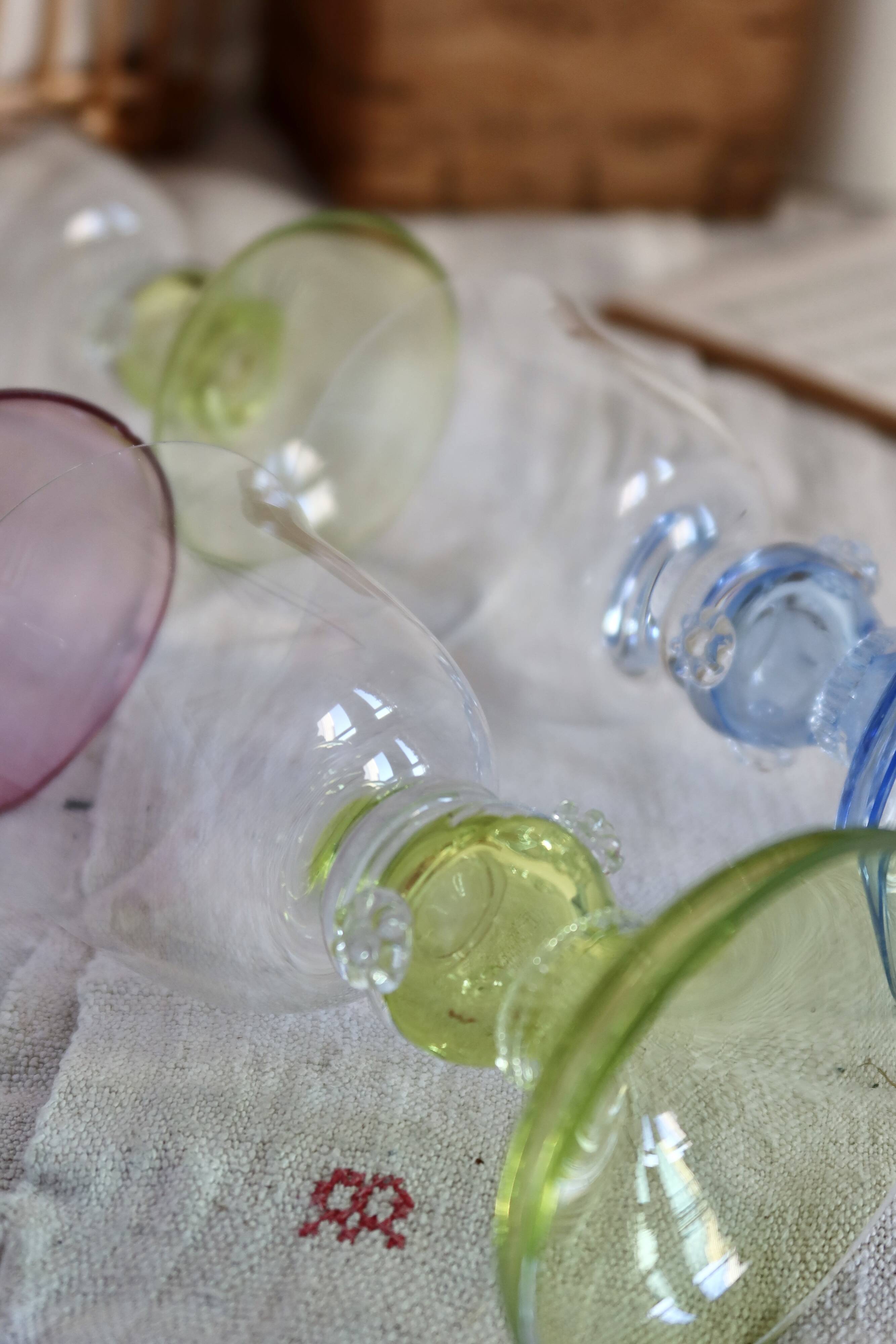 4 antique crystal glasses – Römer style