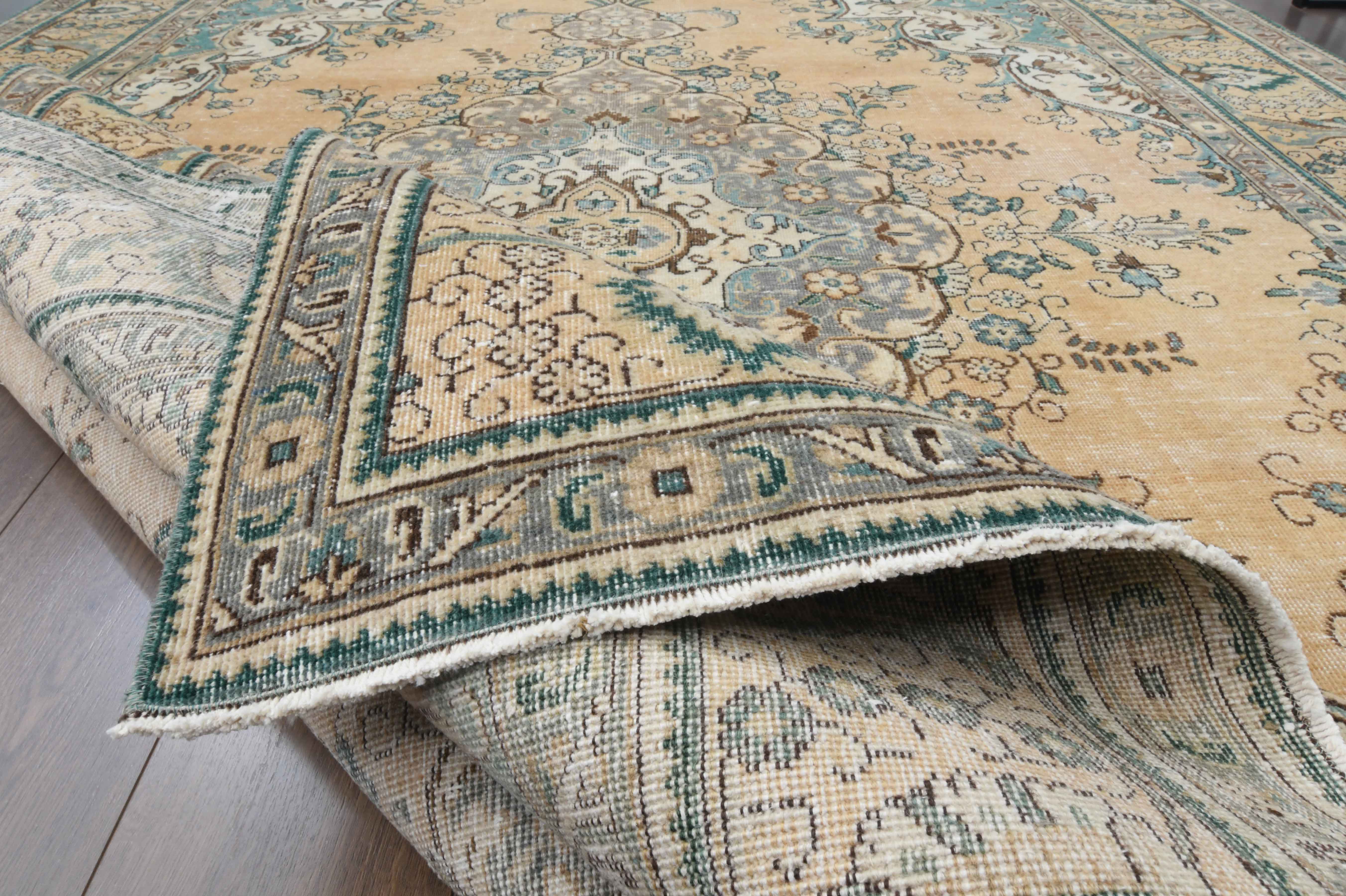 Vintage eastern carpet - 337x240cm