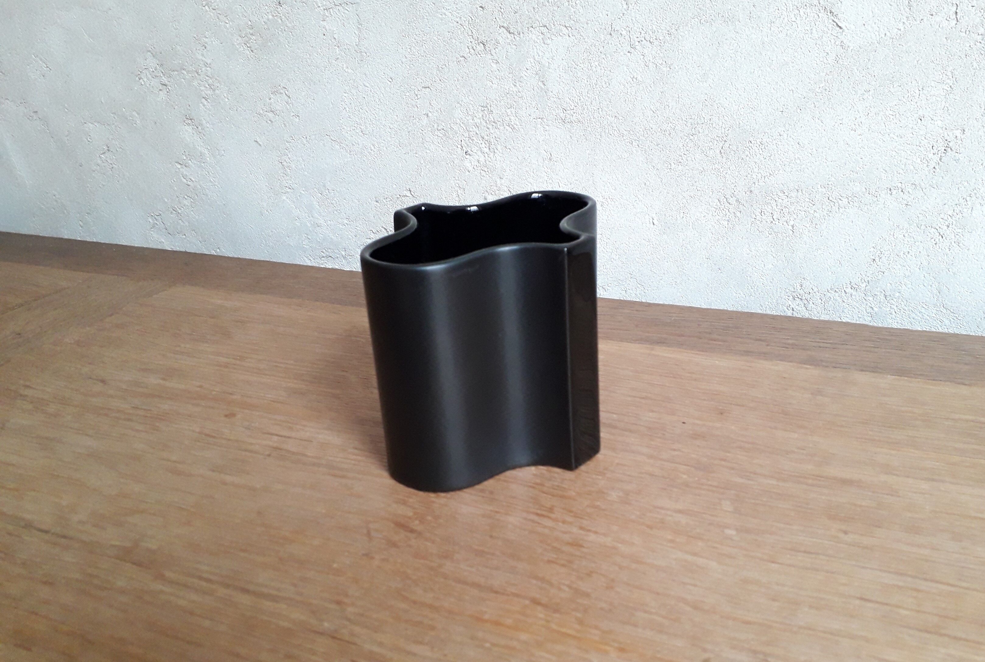 Black porcelain vases from Rosenthal Studio Linie