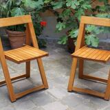 folding chair x2