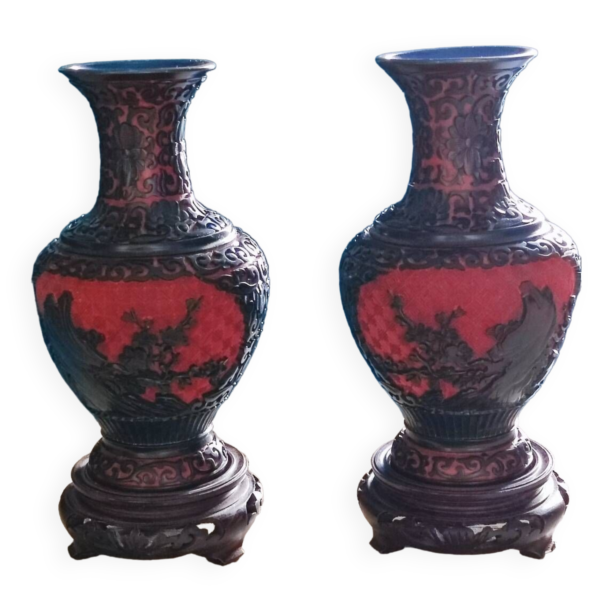 Cinnabar vases