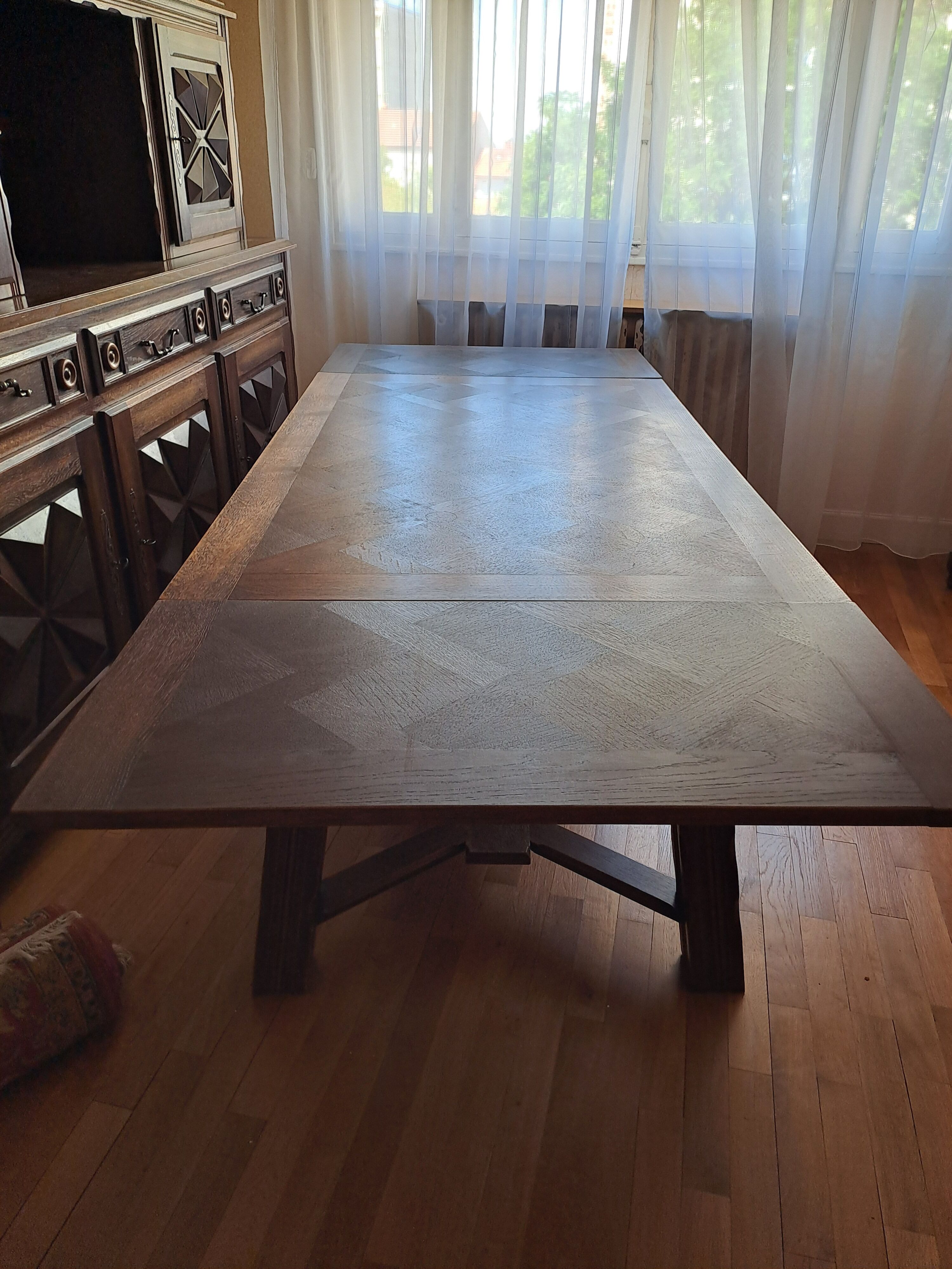 Oak dining table