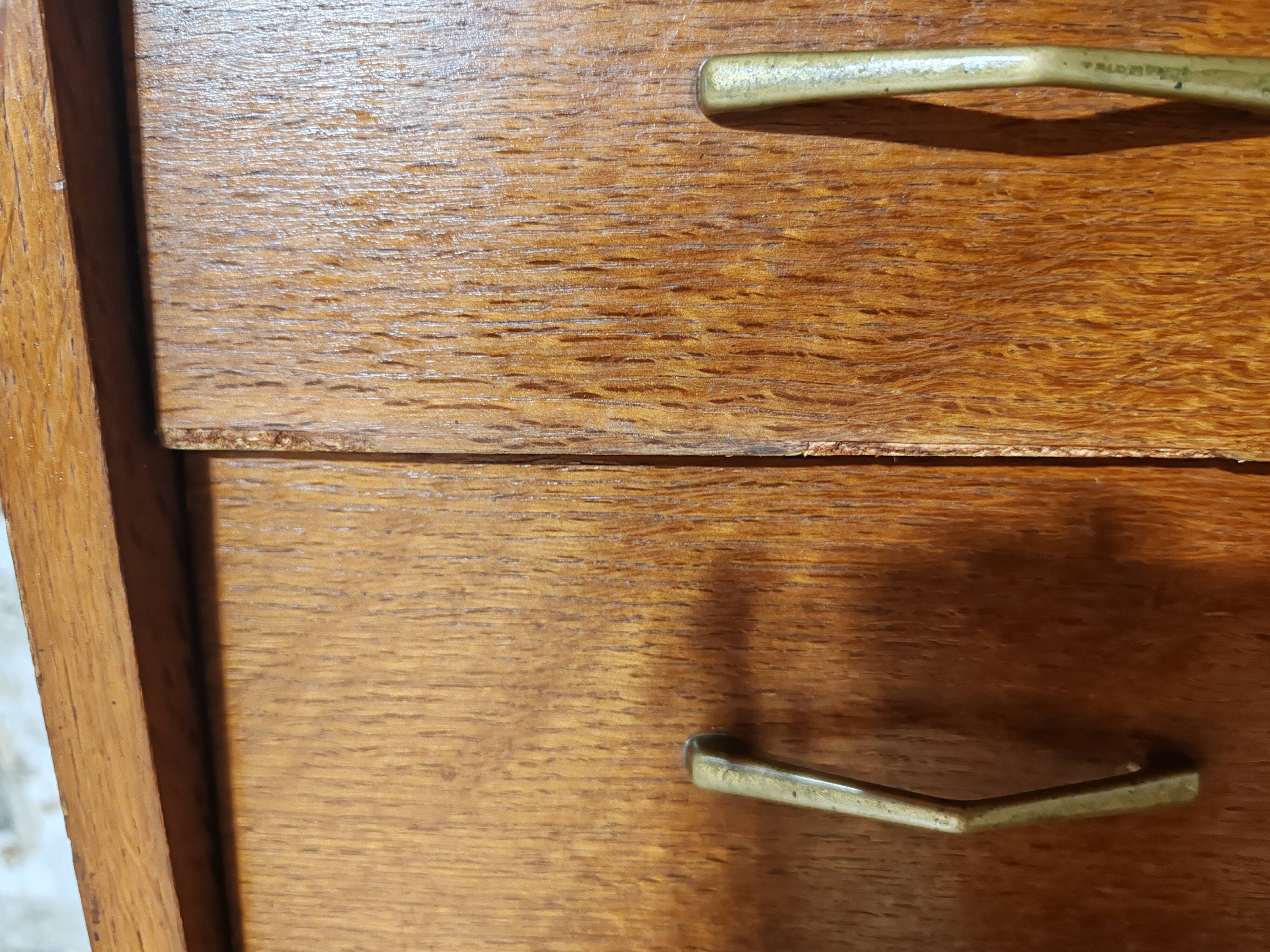 Vintage chest of drawers