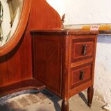 Oval mirror dressing table