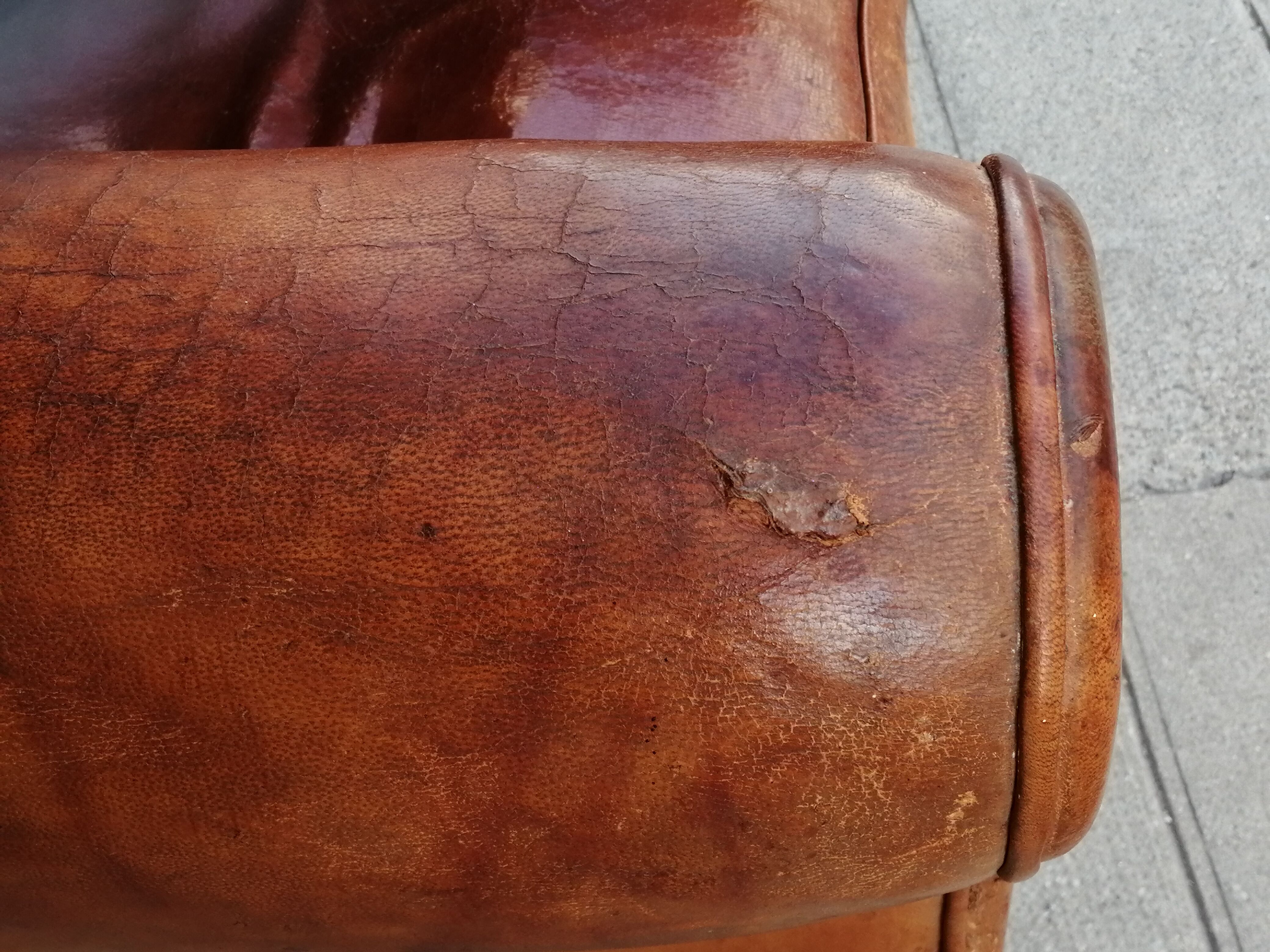 Leather club chair from the 1940s