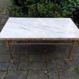 Table basse en marbre et laiton style Louis XV