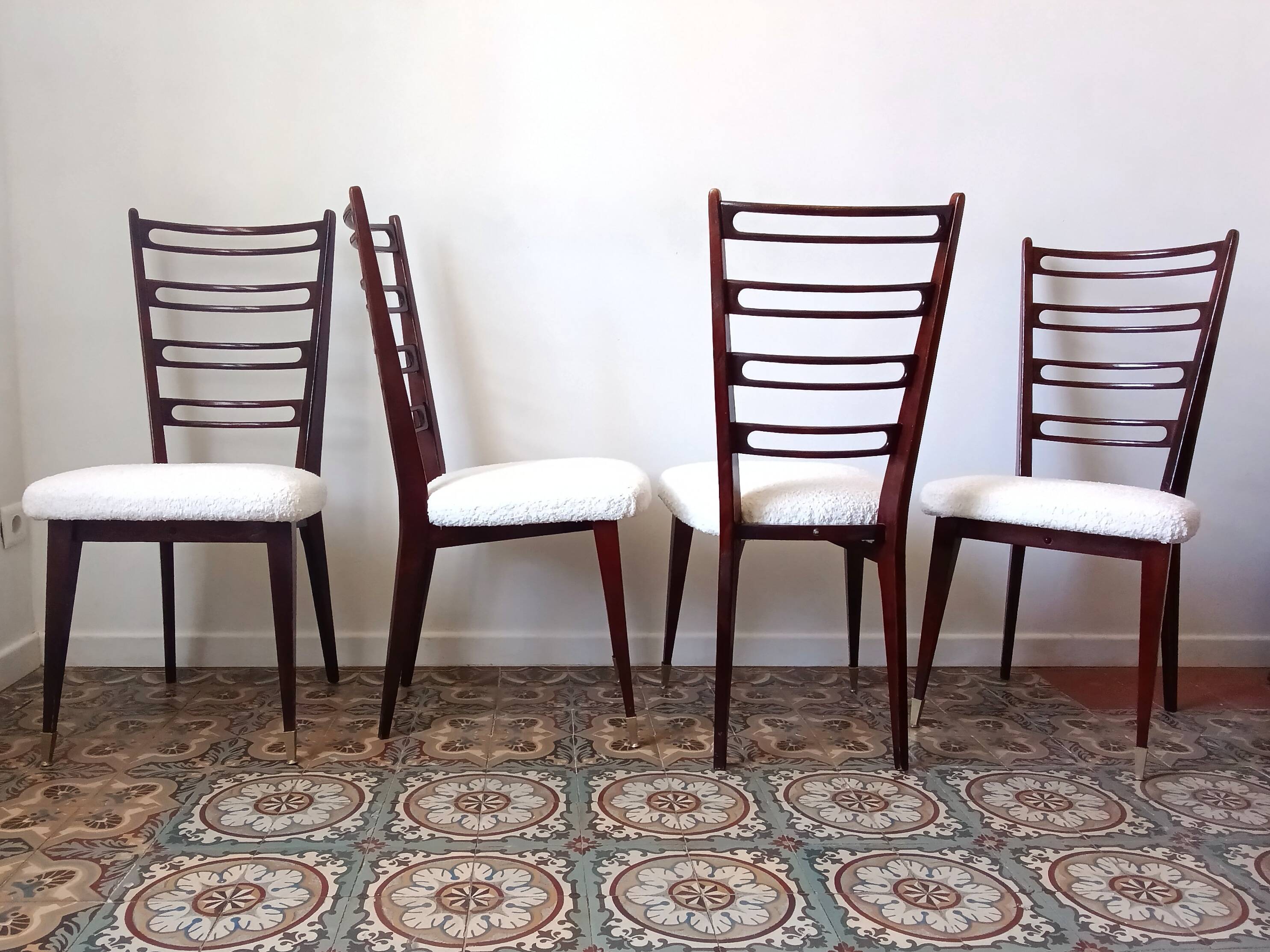 Set of 4 vintage chairs