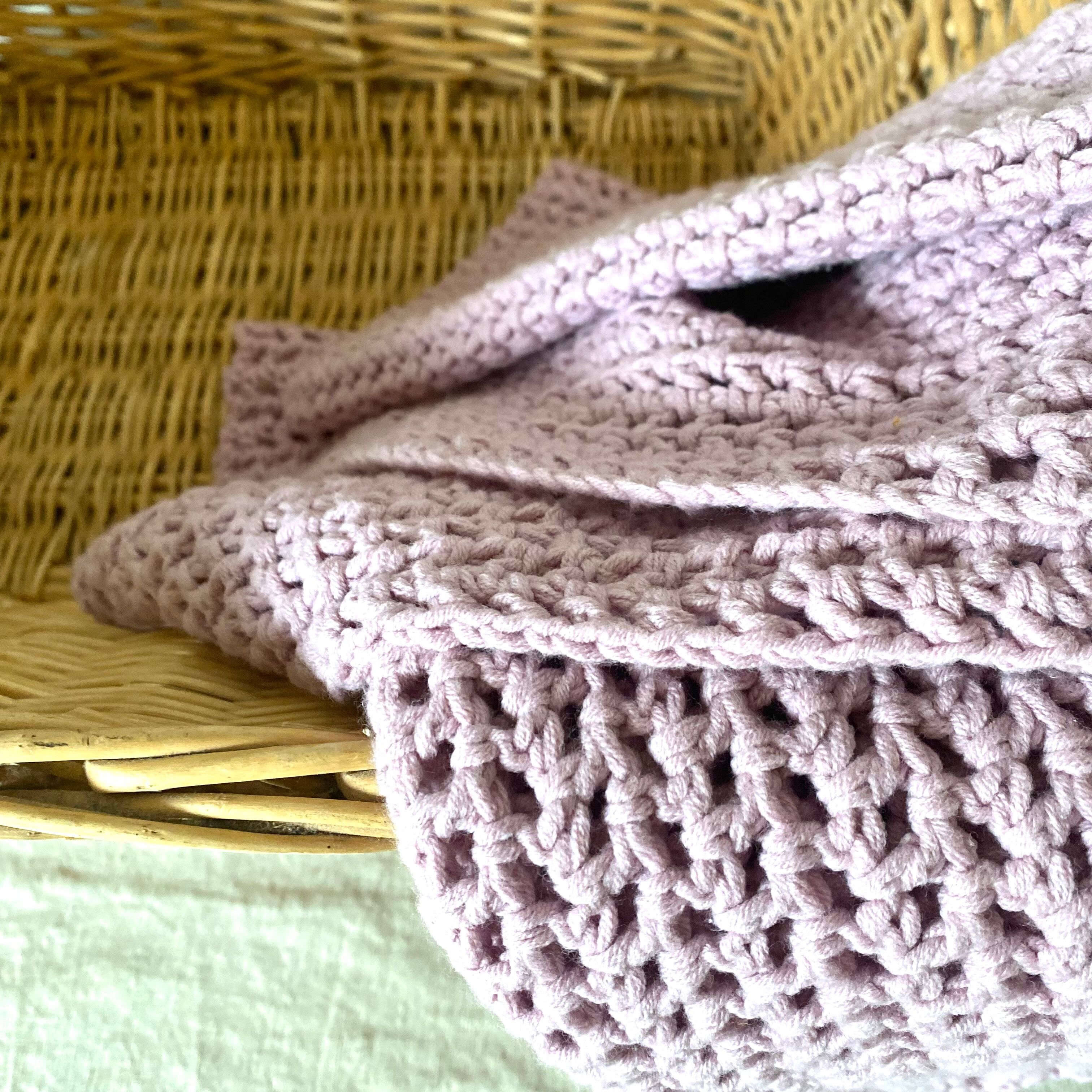Couverture crochet lilas 192x66