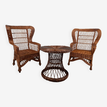 Rattan lounge