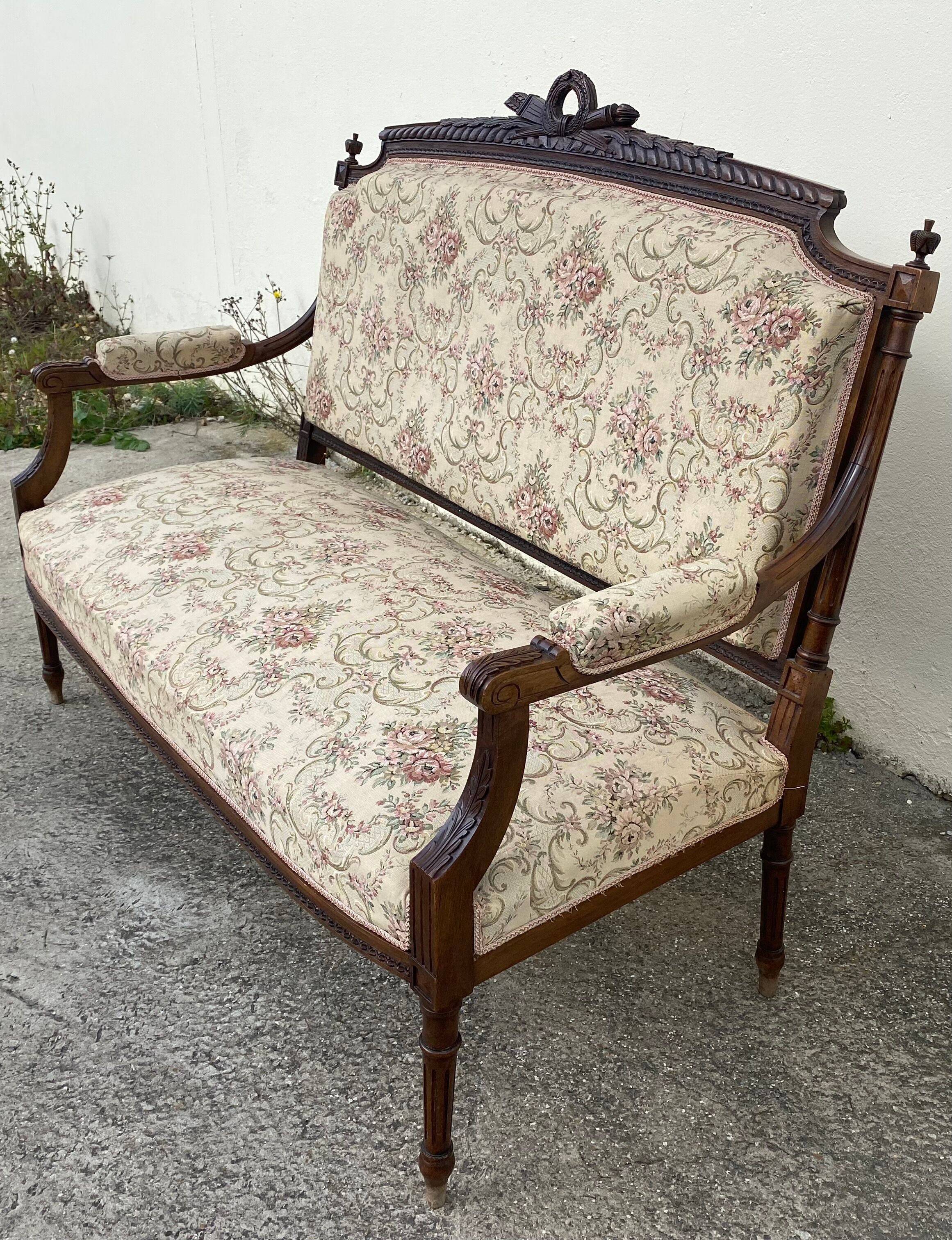 Wooden bench Louis XVI style